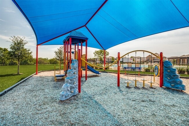 Building Photo - 11629 Champion Creek Dr