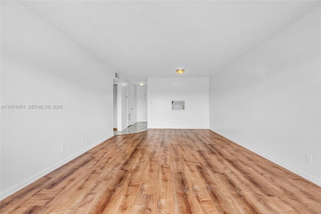 Building Photo - 4200 NW 3rd Ct