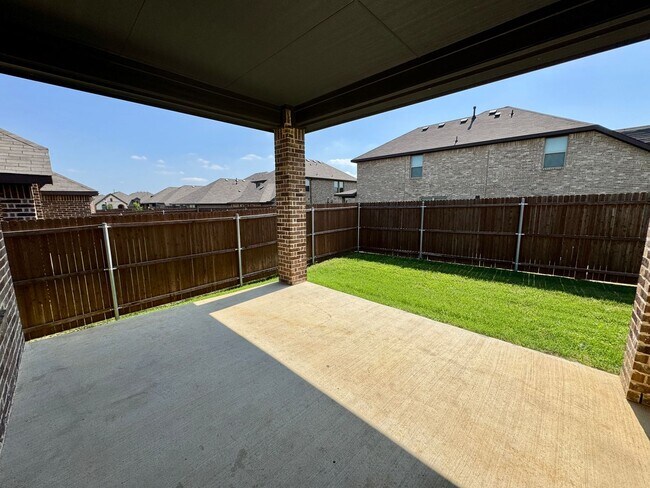 Building Photo - Argyle ISD! 3 Bed 2 Bath Home in PERFECT Location