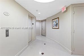 Building Photo - 3370 Hidden Bay Dr