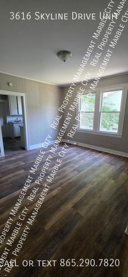 Building Photo - 3616 Skyline Dr
