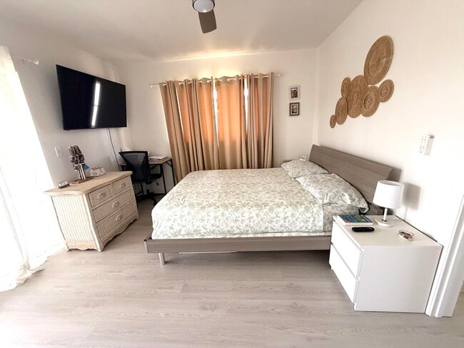 Building Photo - 3322 Cynthia Ln