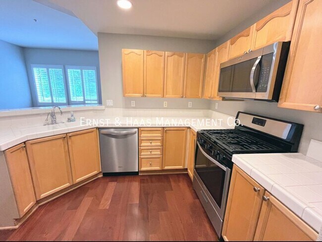 Building Photo - 2968 Claremore Ln