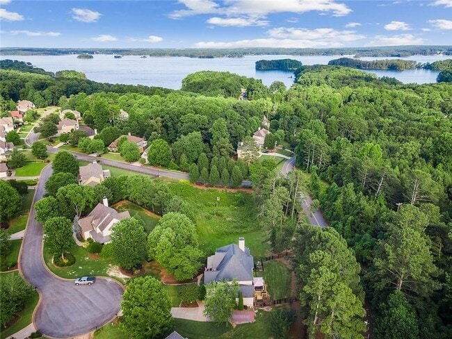 Building Photo - 8465 Bethel Ridge Ct