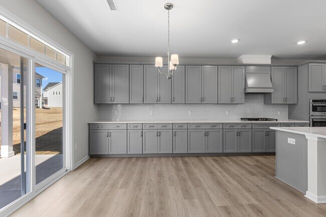 Building Photo - 2408 McKenzie Ridge Ln