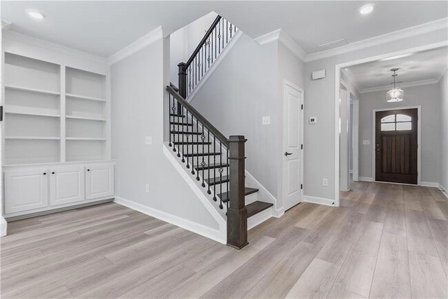 Building Photo - 536 Cresentry Brook