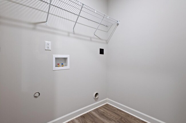 Building Photo - 13859 Molly Madeline Ln