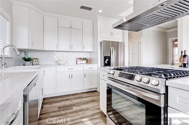 Building Photo - 325 Avenue G