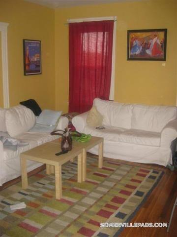 Building Photo - 6 Belmont St