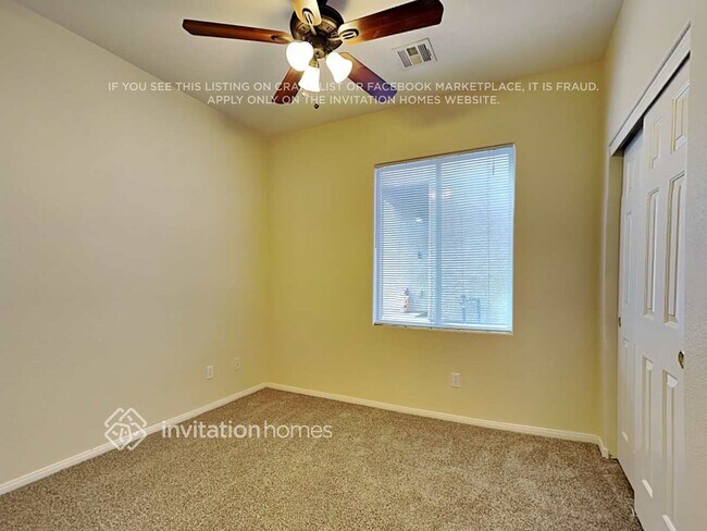Building Photo - 9526 Michelle Falls Ave