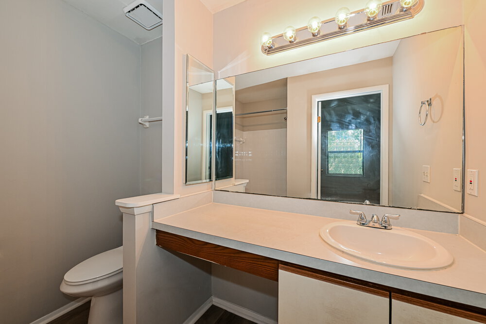 Building Photo - 9359 Genna Trace Trail