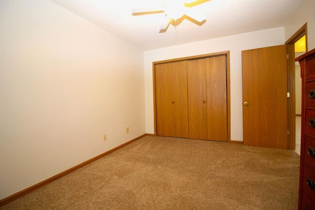 Building Photo - 1056 2nd St