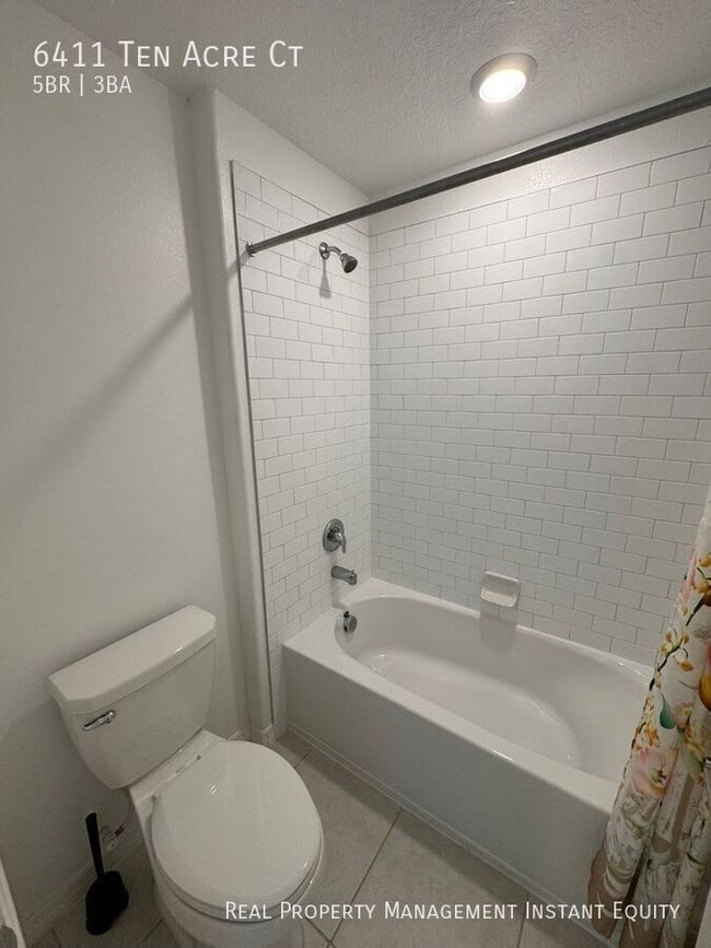 Building Photo - 6411 Ten Acre Ct