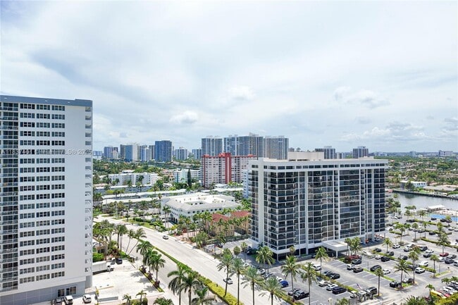Building Photo - 1980 S Ocean Dr