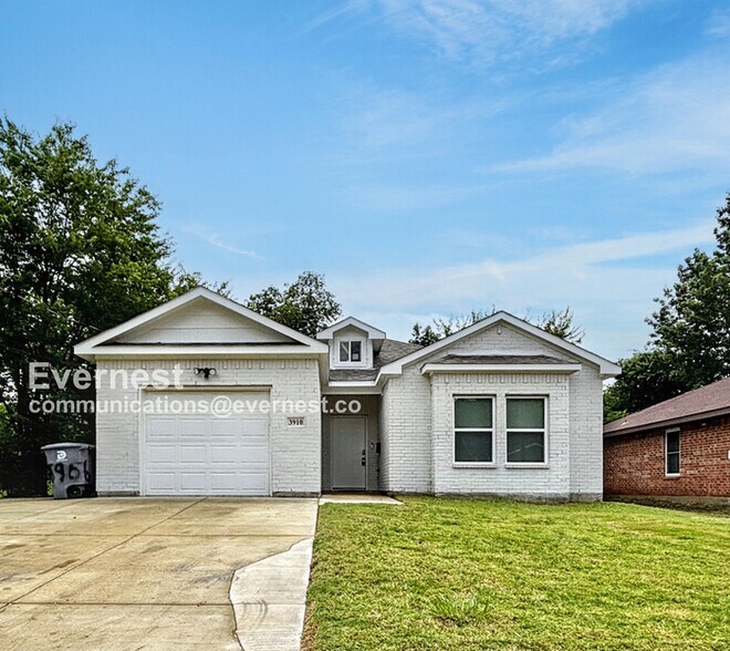 Primary Photo - 3910 Copeland St