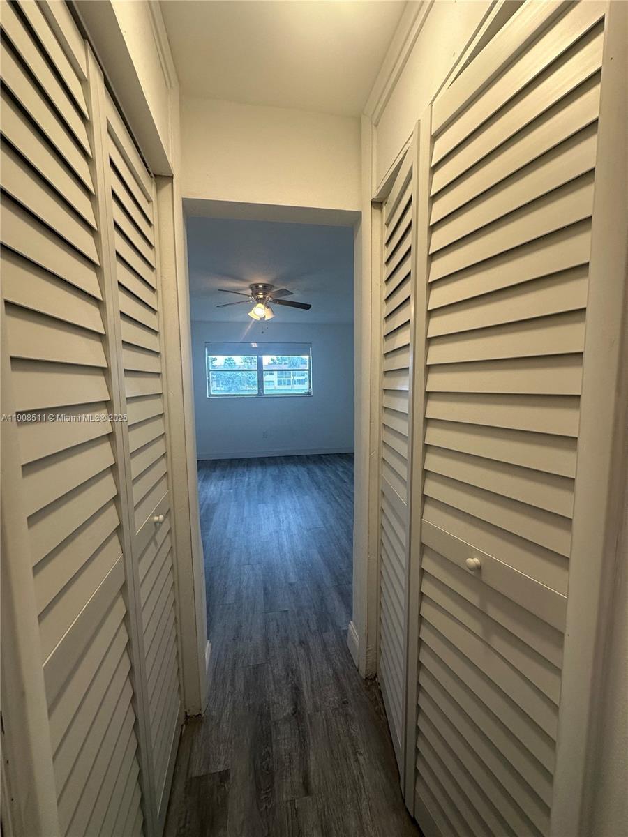 Building Photo - 2800 NE 203rd St