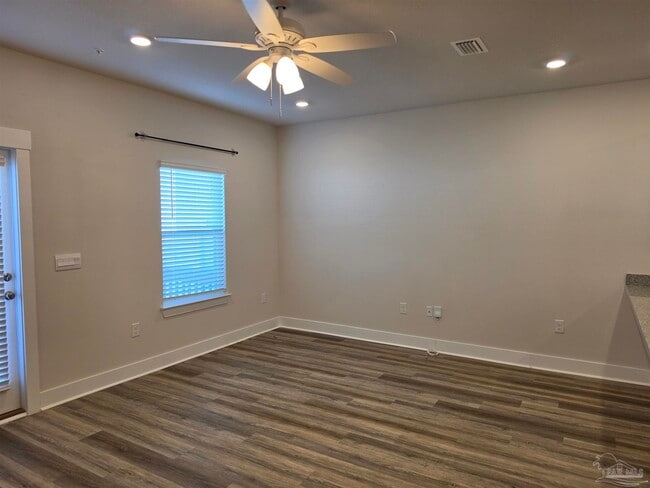 Building Photo - 9525 Nature Crk Cir