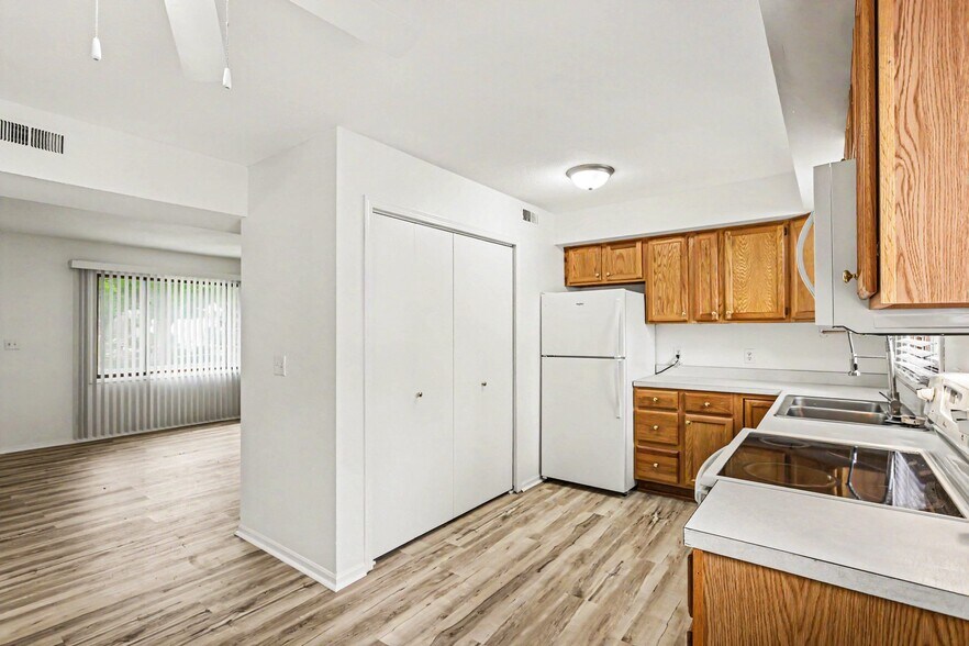 Building Photo - 4435 N 68th St