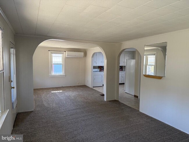 Building Photo - 77 Quarry Rd