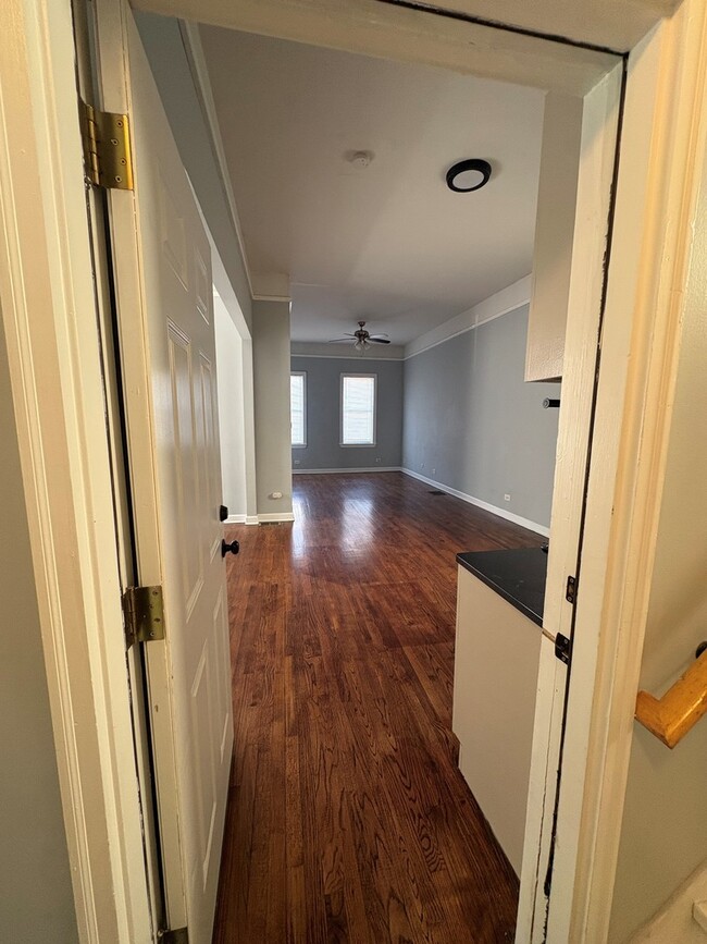 Building Photo - 5025 W 29th Pl