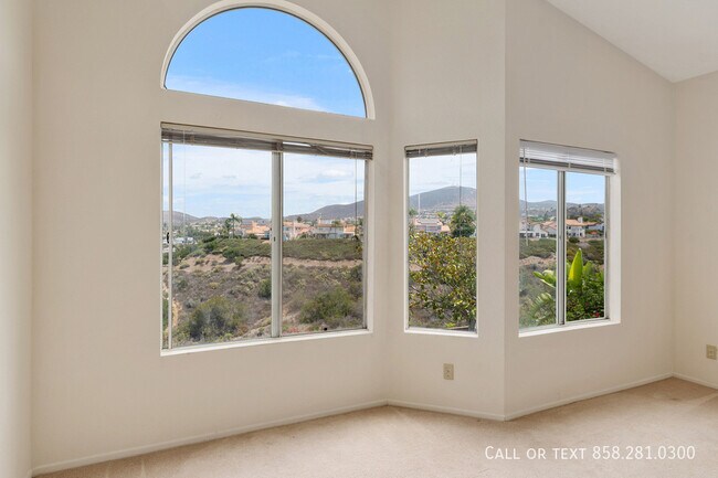 Building Photo - 8418 Calderon Ct