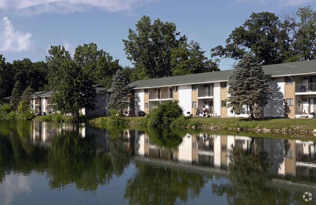 Building Photo - The Windjammer Apartments