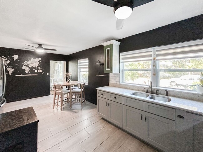 Building Photo - Fully Updated and Move-In Ready St. Pete Home – Minutes to Downtown & Beach - 2bed | 1bath