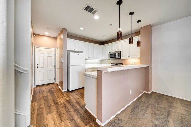 Building Photo - 24063 Avocado Ln