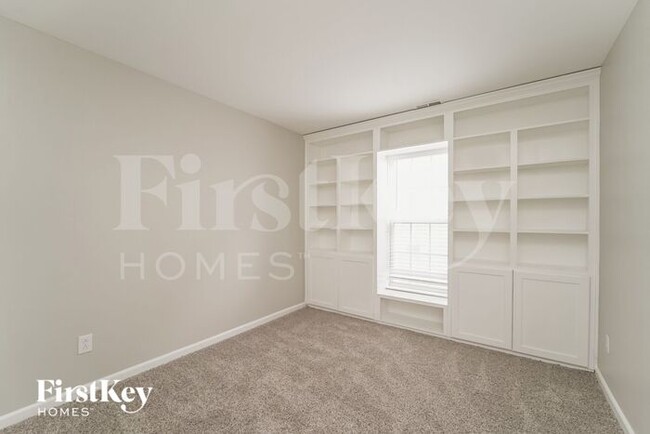 Building Photo - 13214 Alex Mill Dr