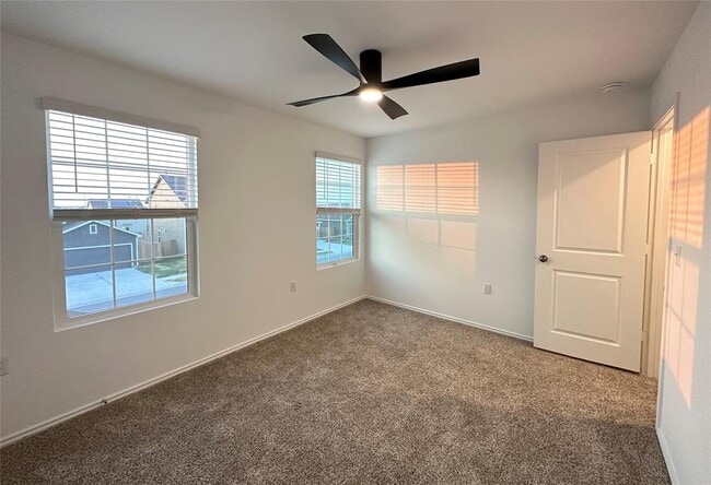 Building Photo - 14212 Heimhome Bnd