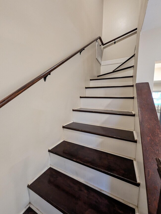 Building Photo - 1007 Boulevard De La Parisienne