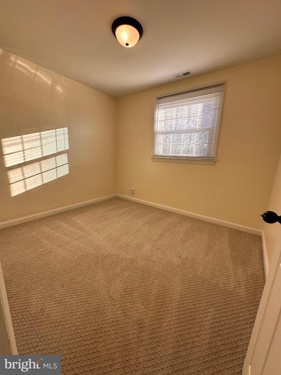 Building Photo - 1138 Armistead St