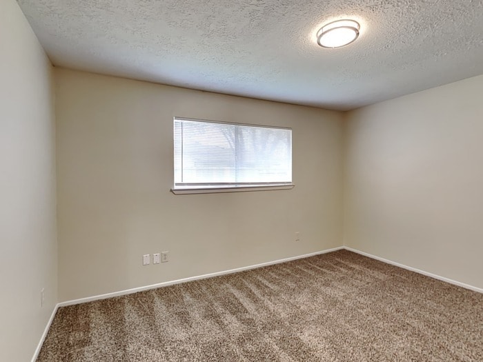 Building Photo - 14114 Fleur De Lis Blvd