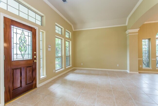Building Photo - 3818 S Barnett Way