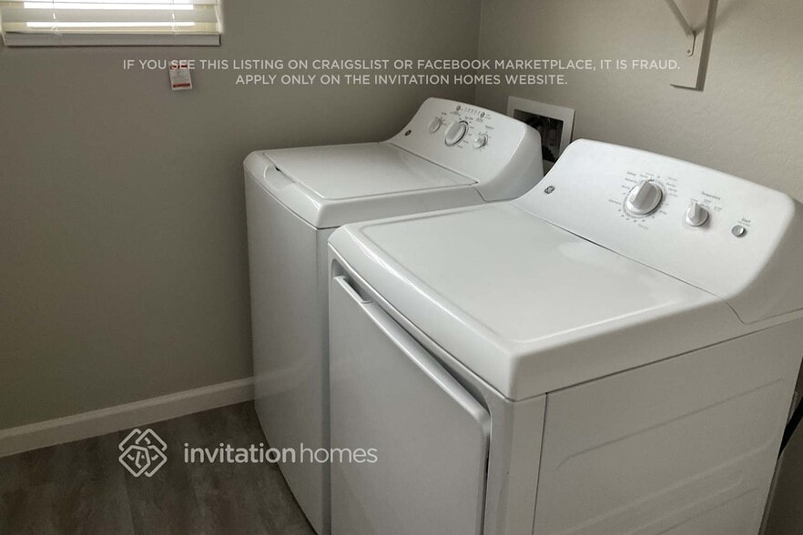 Building Photo - 5104 N 189th Glen