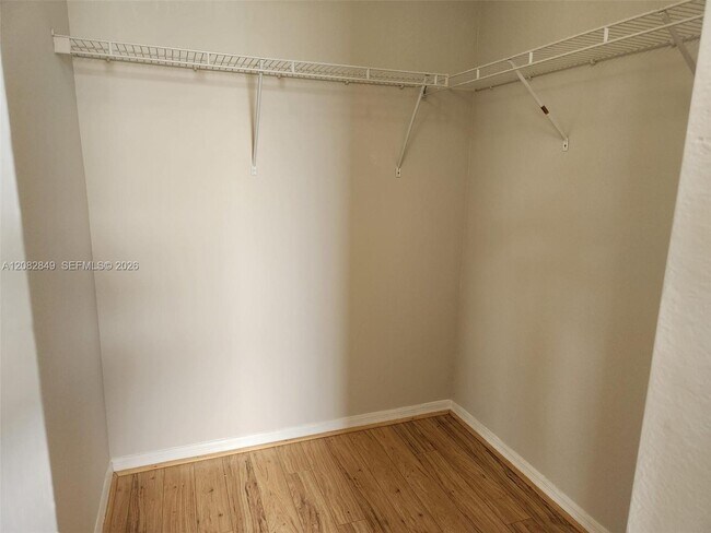 Building Photo - Southeast 31st Court, Homestead, FL 33035 - 3 BR 2.5 BA townhouse