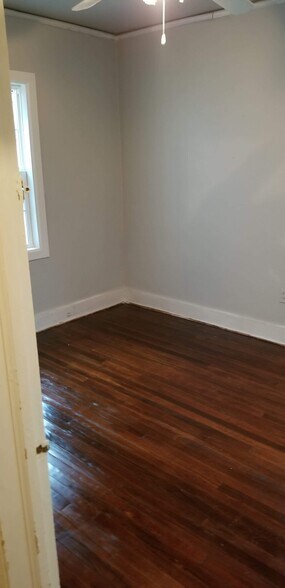 Building Photo - 4808 S Westhaven Dr