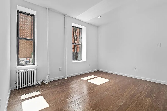 Building Photo - 101 Stanton St