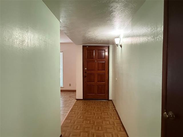 Building Photo - 2114 Burrows Trail