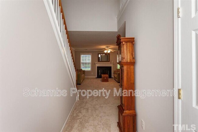 Building Photo - 109 Chilmark Ridge Dr