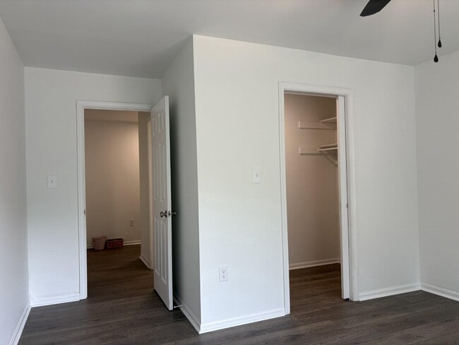 Building Photo - 9574 Jayhawk Terrace
