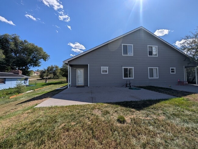 Building Photo - 4514 Laramie St