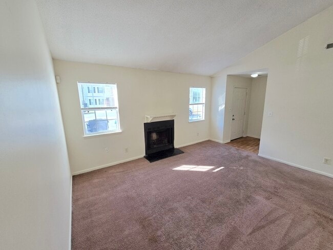 Building Photo - 174 S Kentucky Ave