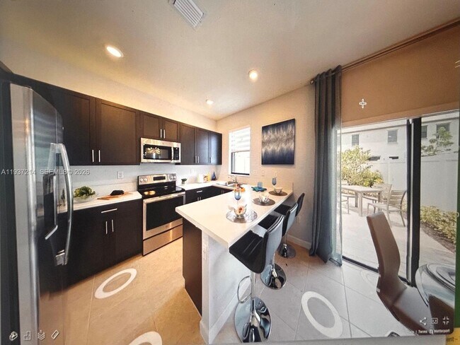 Building Photo - 11817 SW 246 Terrace