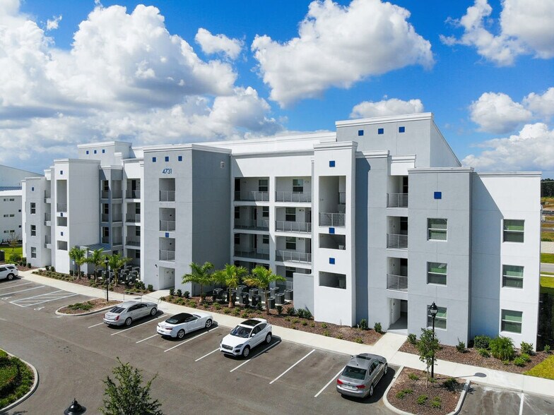 Building Photo - 4731 Clock Tower Dr