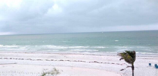 Building Photo - 115 15th Ave