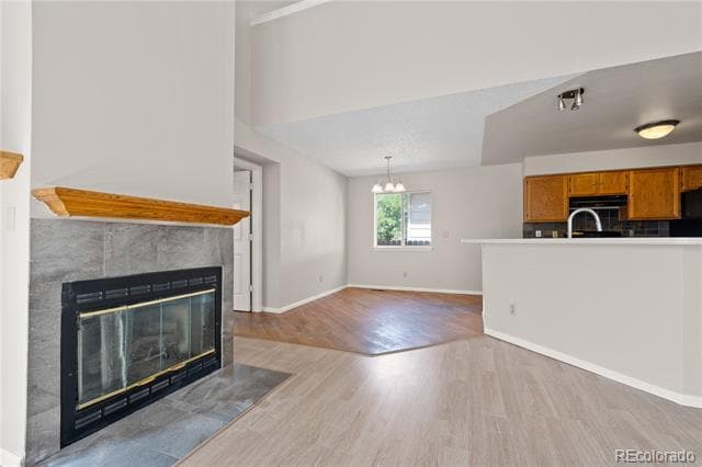 Building Photo - 8847 Cloverleaf Cir