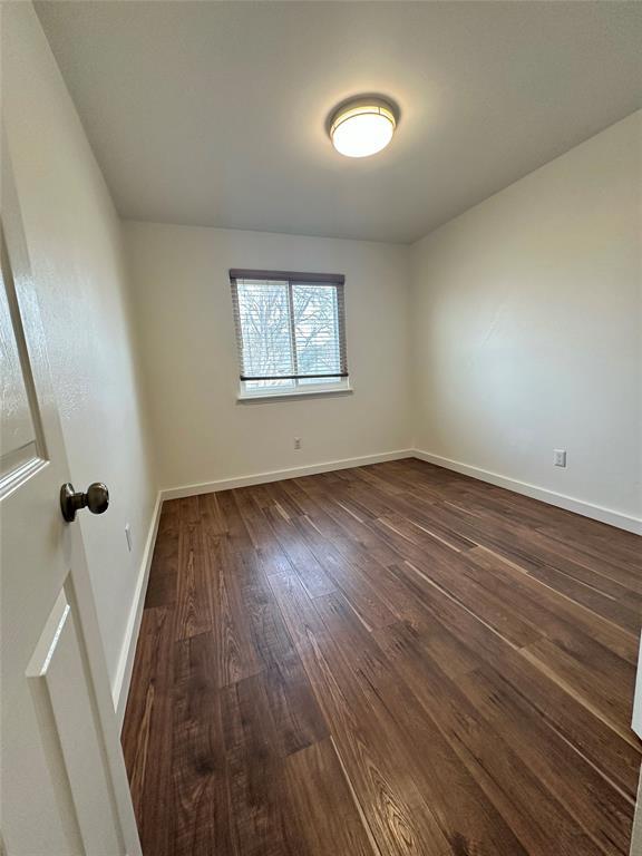 Building Photo - 1608 Charolais Dr