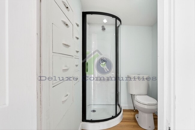 Building Photo - 3 Bedroom Single Family Home- Wyoming- Completely Remodeled!!!