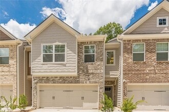 Building Photo - 5392 Brooklands Dr